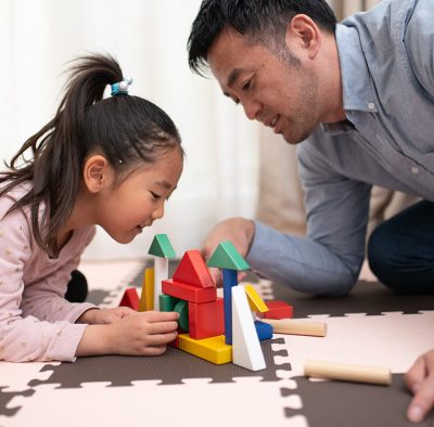 Letting-your-child-lead-play-narrow